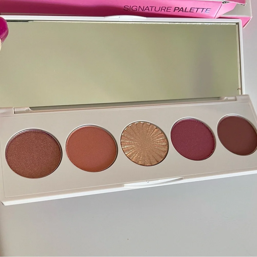 OFRA SIGNATURE PALETTE - SYMPHONY NEW